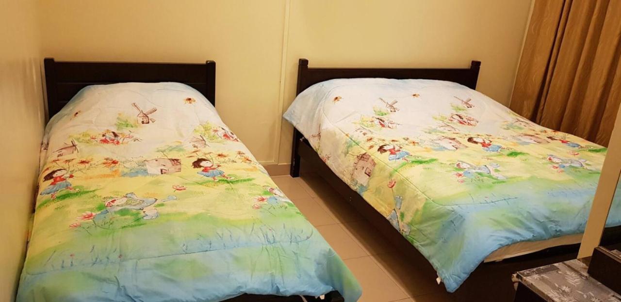 קמרון היילנדס Crown Imperial Court Apartment מראה חיצוני תמונה